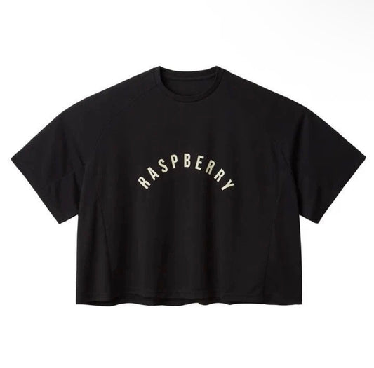 GVGALLERY Raspberry Tee