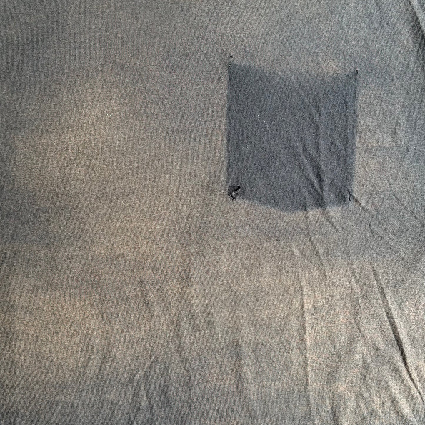 00’s Sun Faded Ghost Pocket Tee